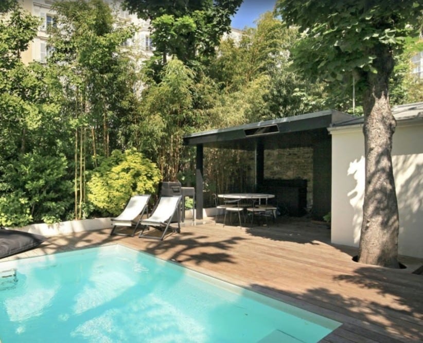 Villa avec piscine à Paris extérieur