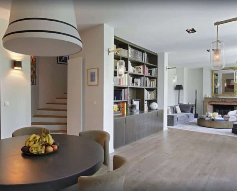 Villa avec piscine à Paris séjour
