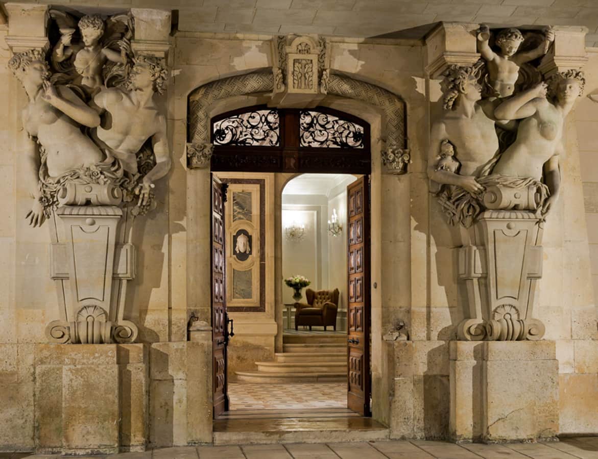 Le Manoir Parisien