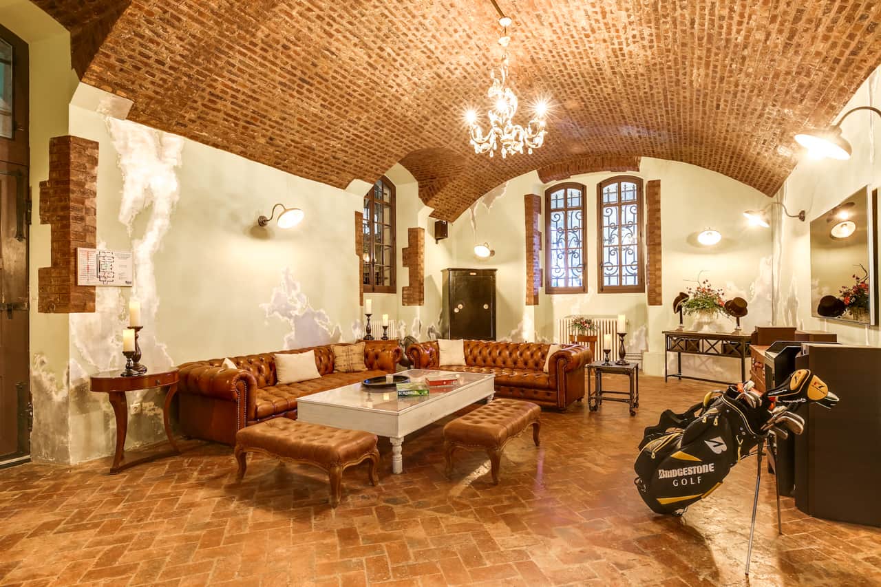 Le Manoir Parisien salon