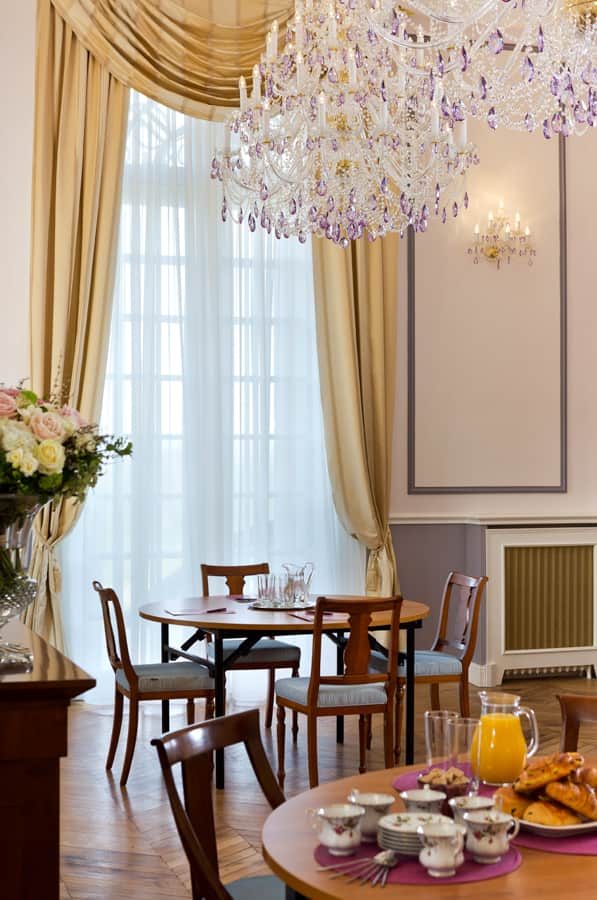 Le Manoir Parisien salle à manger