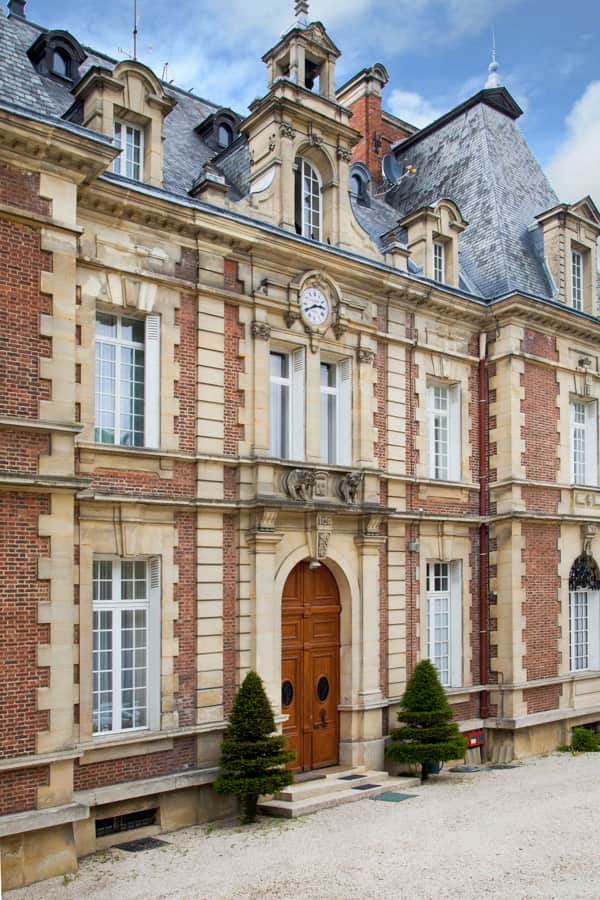 Le Manoir Parisien extérieur