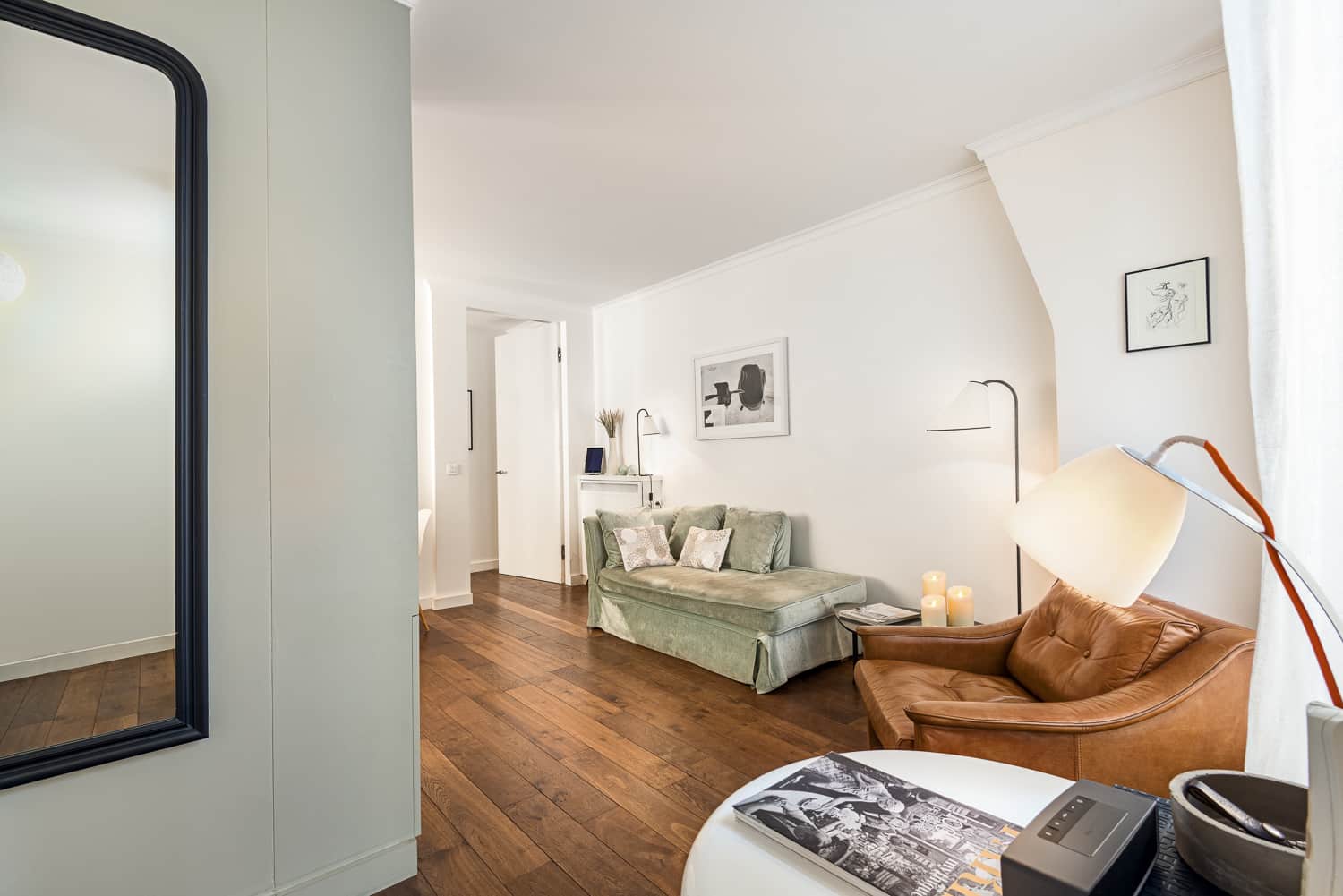 Le Saint-Germain 1 bedroom salon
