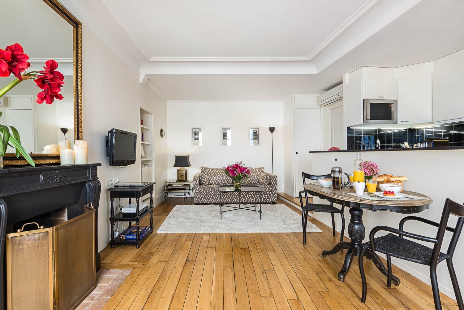 Le Saint-Germain 1 bedrooms salon