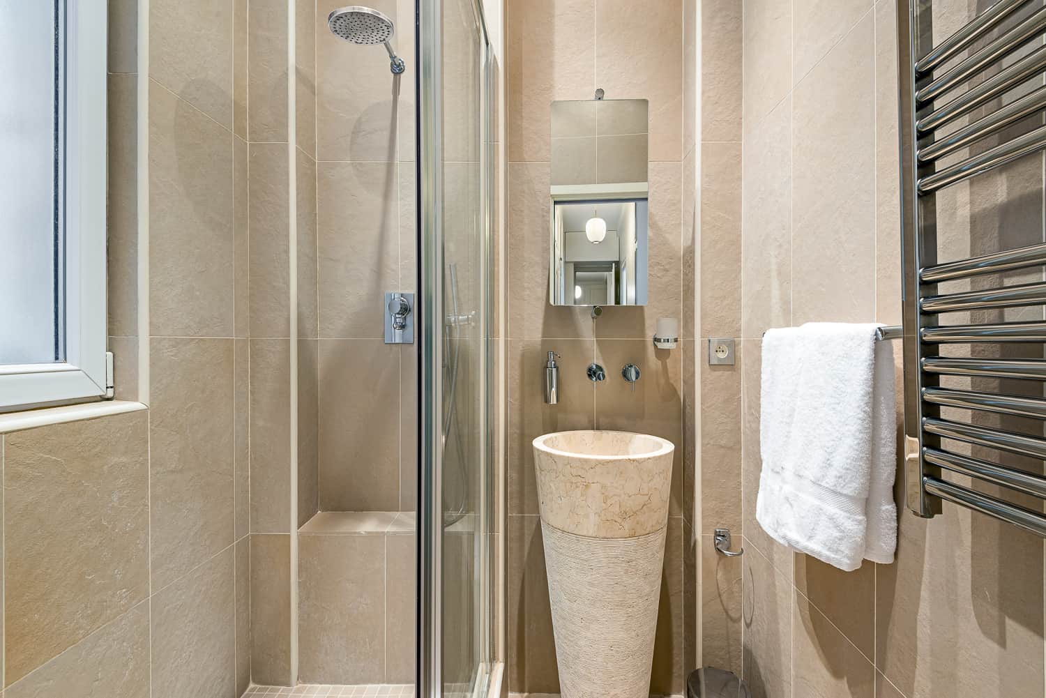 La Tour Eiffel salle de bain