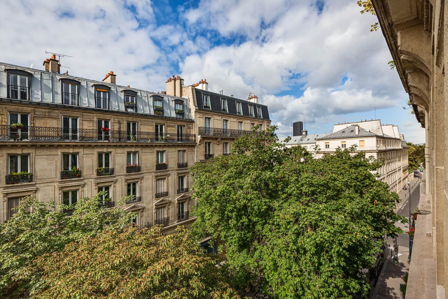 Le Luxembourg vue de l'exterieur