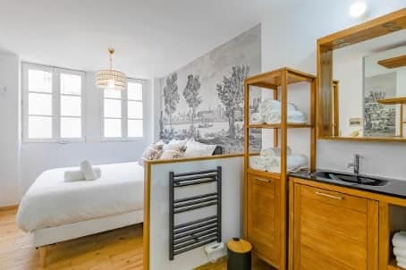 La Résidence des Suisses chambre