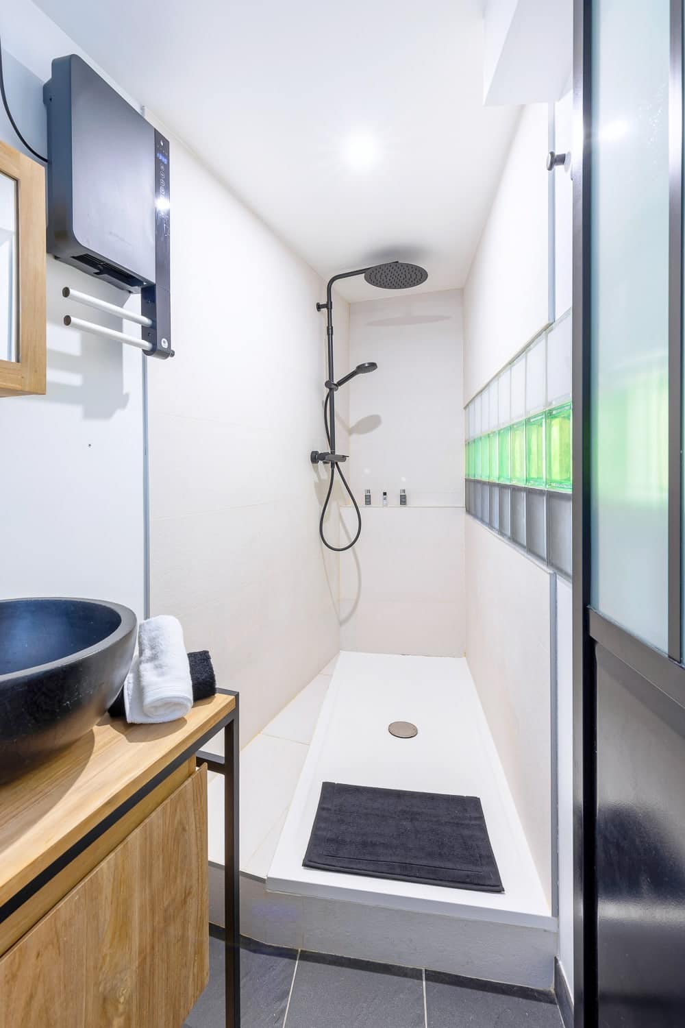Le Loft bathroom