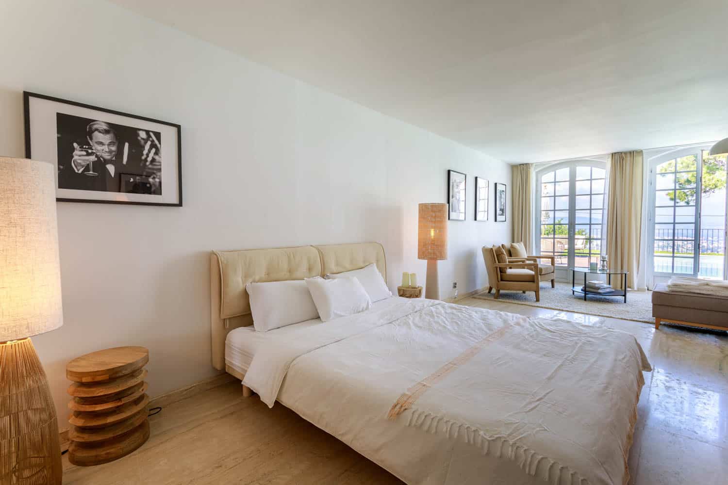 Suite dans grande maison en Locations saisonnières meublées Versailles