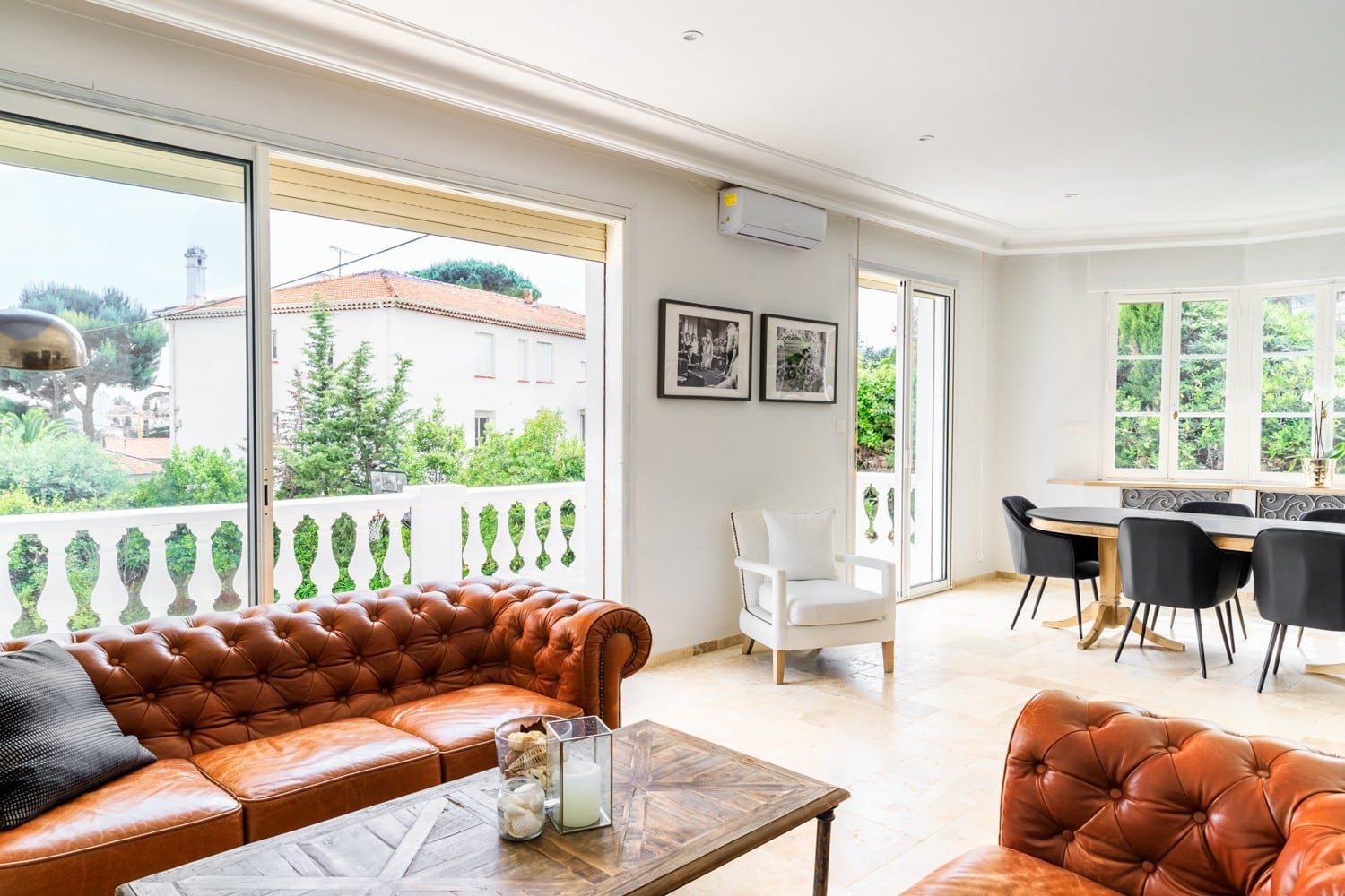 grand salon d'une location proche paris