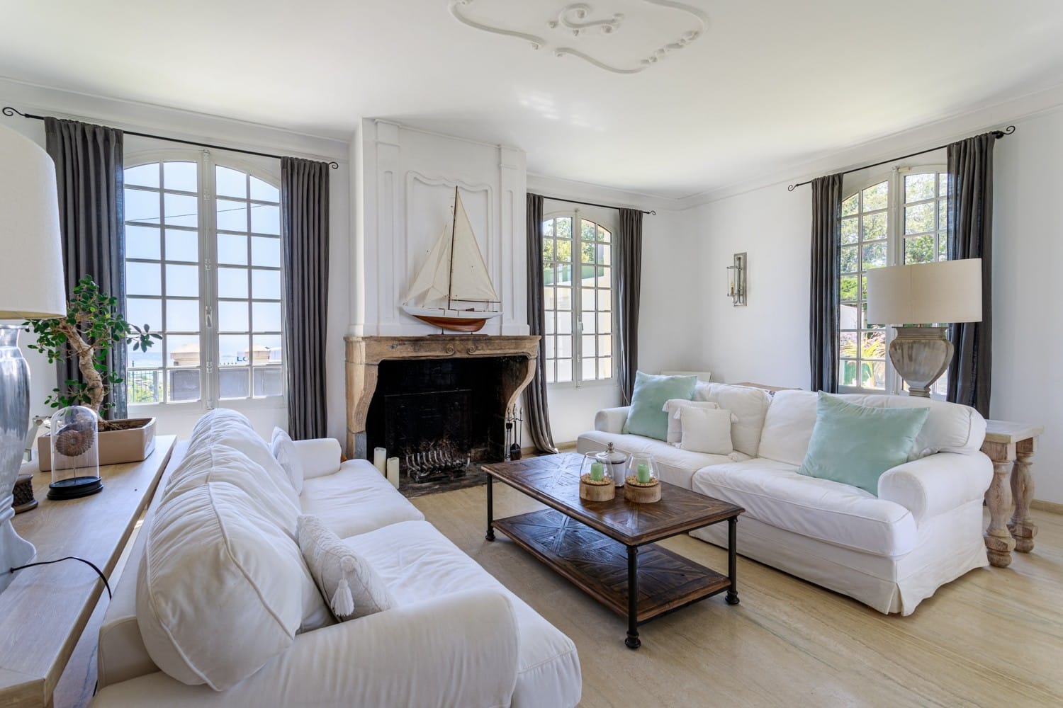 villa à cannes disponible pour production vidéo
