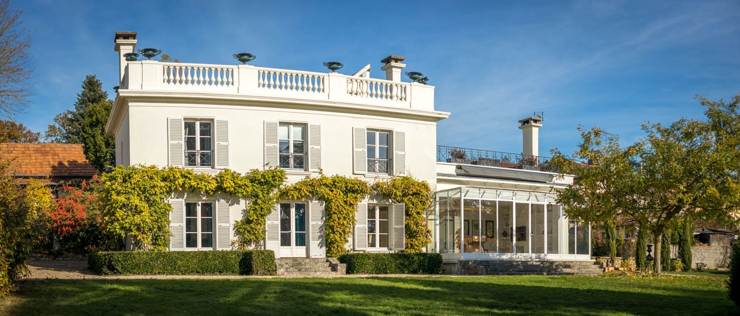 grande maison avec veranda en Conciergerie airbnb haut de gamme versailles