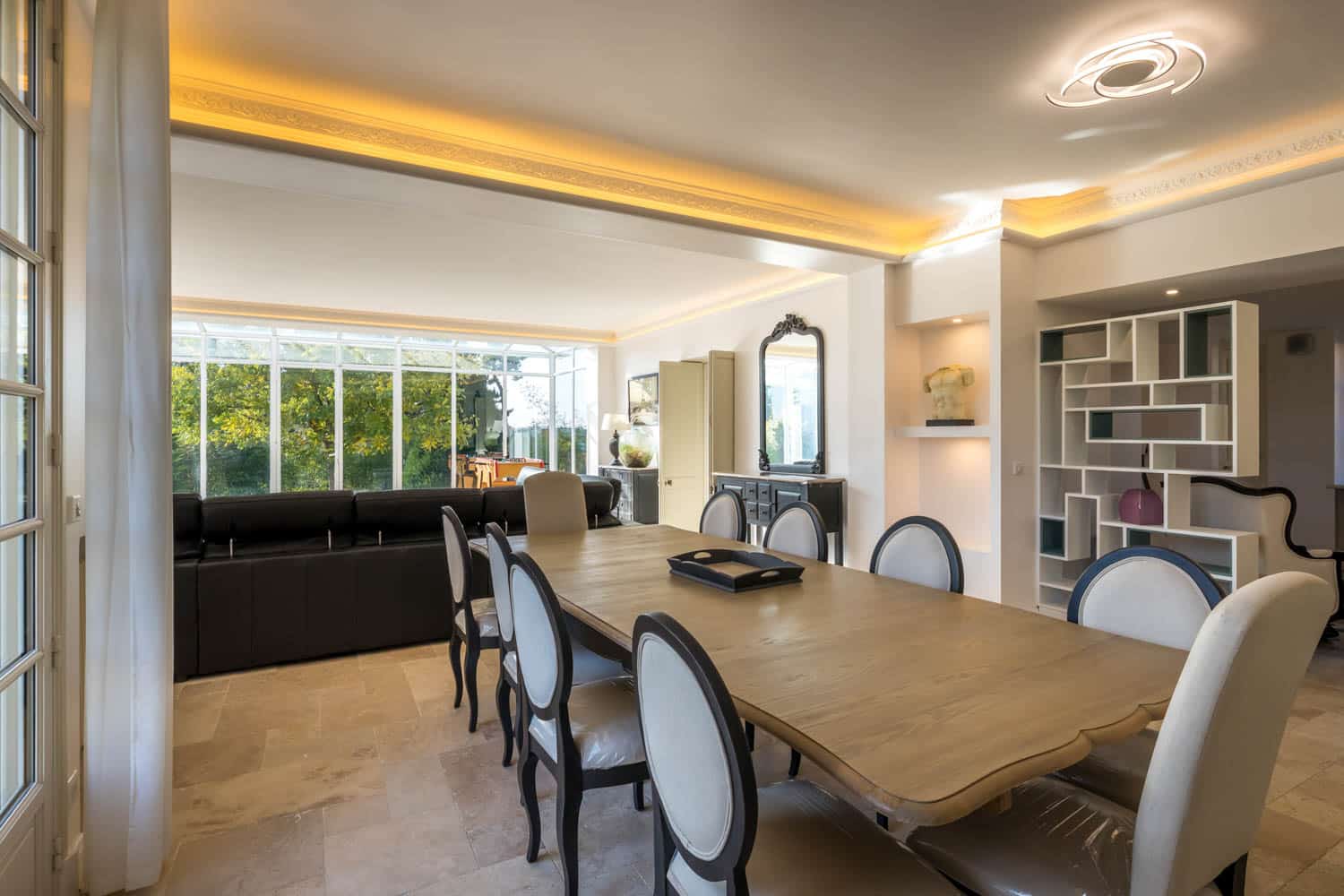 salon haut de gamme en Service de conciergerie à Versailles