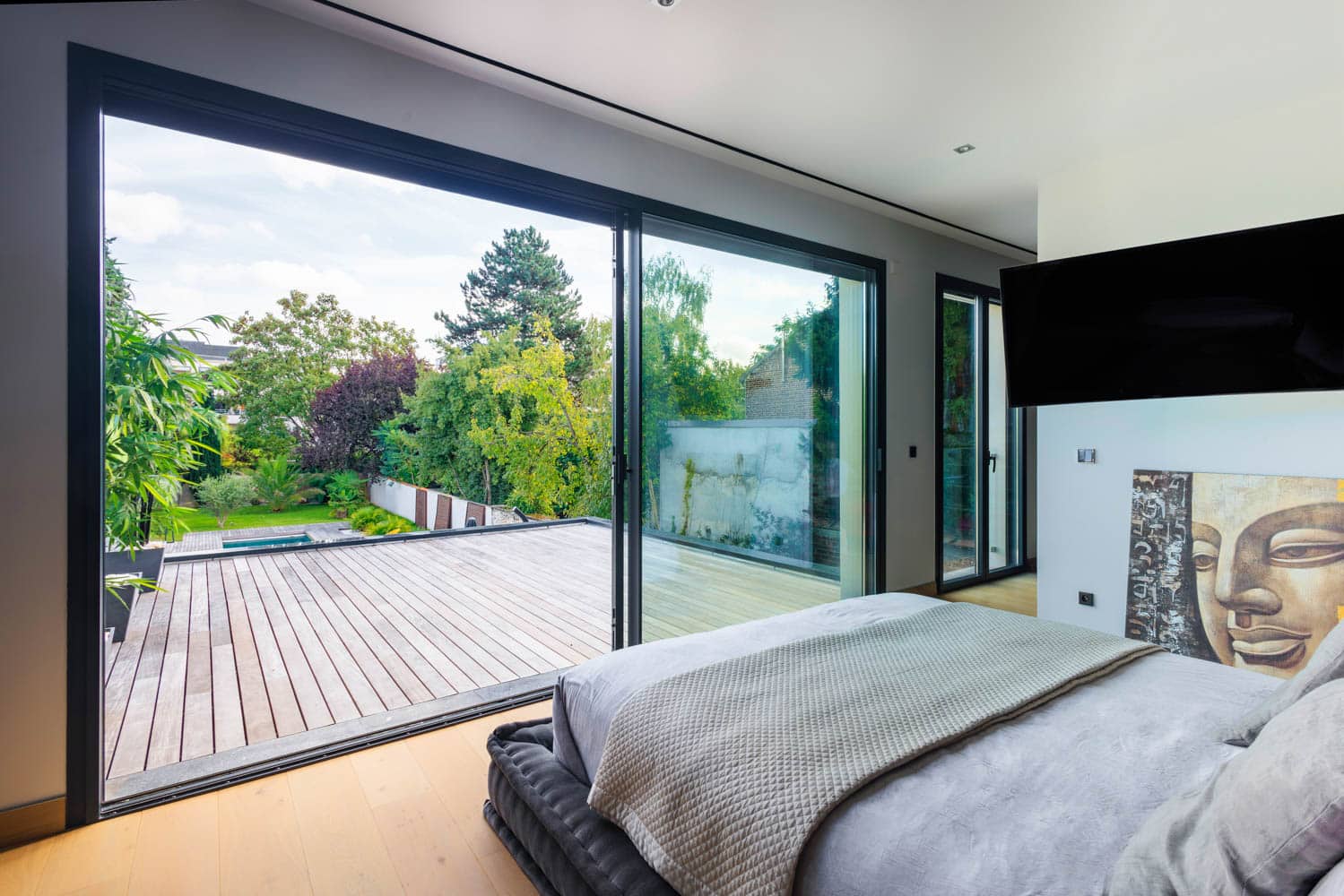 terrasse d'une suite parentale en Service de conciergerie à Versailles