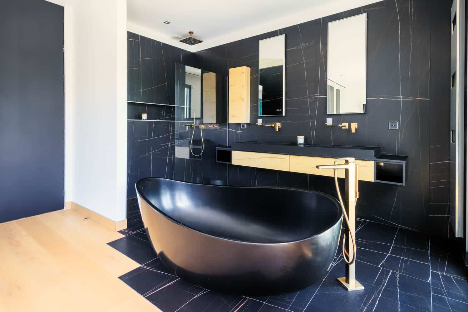 baignoire luxe En location courte durée haut de gamme