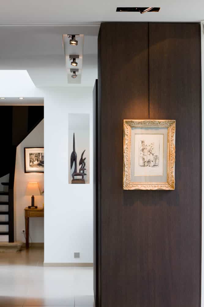 tableau dans un salon d'une Locations meublées