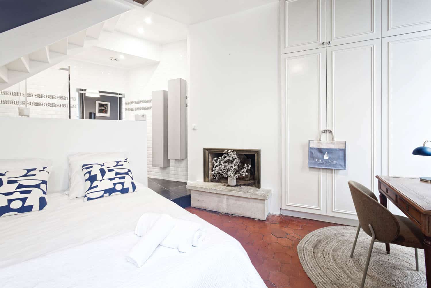 chambre parentale d'une maison en location saisonniere