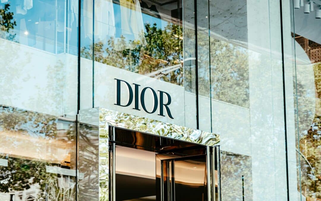 La Galerie Dior à Paris : plongée dans l&rsquo;élégance intemporelle de la haute couture