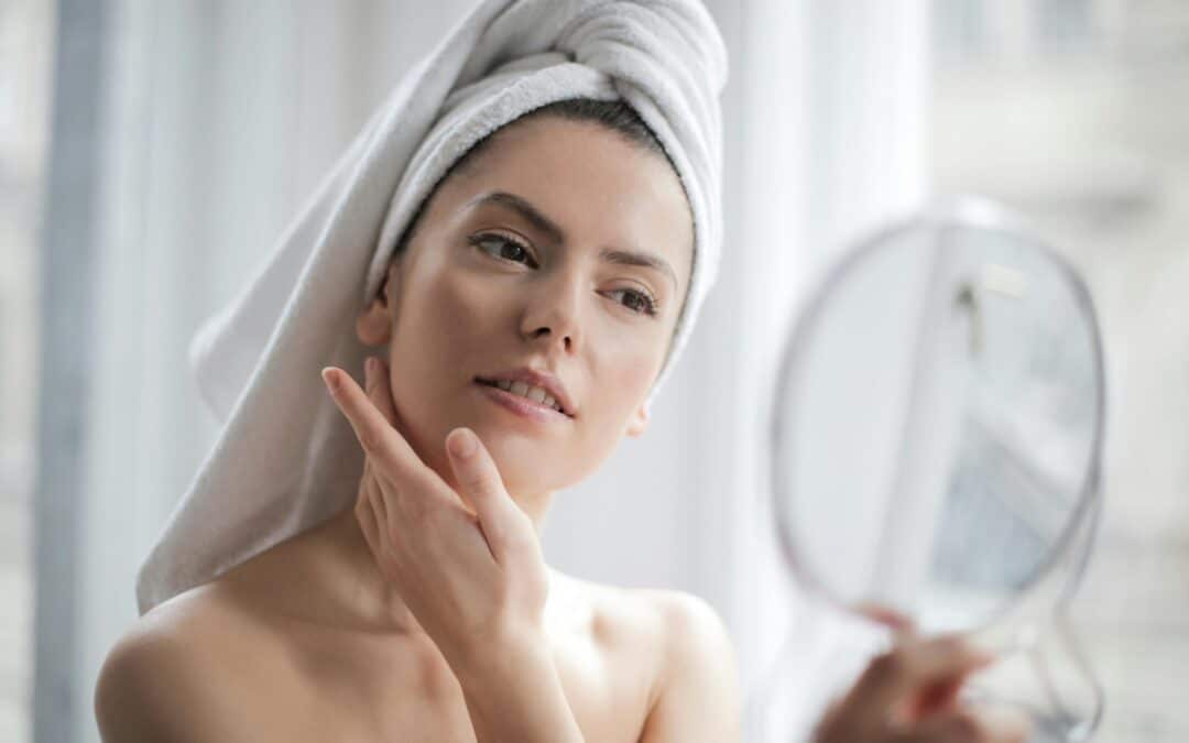 Comment établir une routine de soins minimaliste mais efficace ?