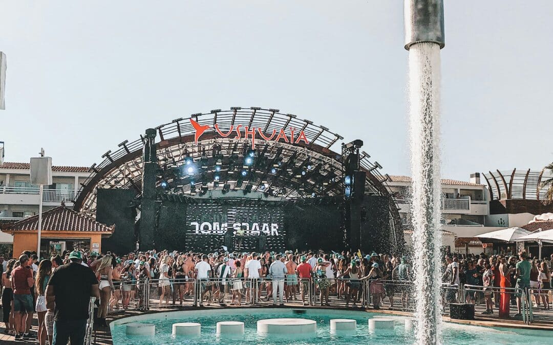 Ibiza : les endroits iconiques d’une île entre mystère, fête et nature